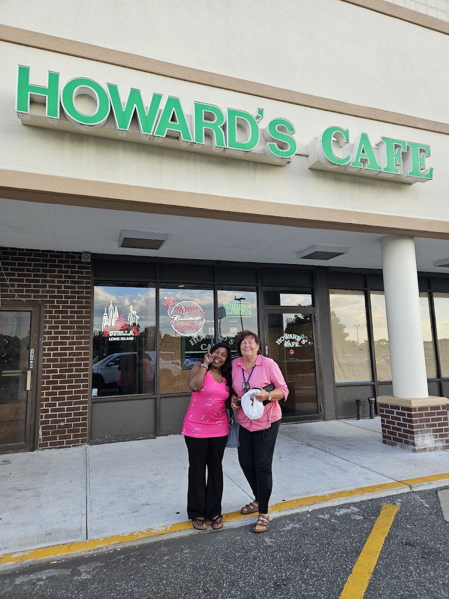 Howard's Cafe Patchogue